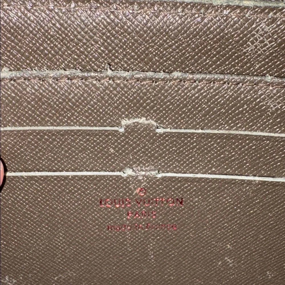 Project Wallet Louis Vuitton Brown Textured Wallet (Project wallet) - Picture 3 of 9